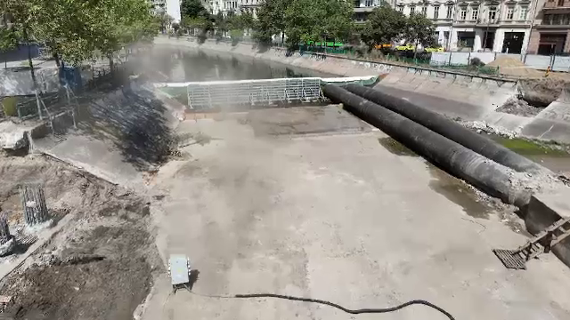 Structuri vechi au fost găsite în timpul lucrărilor la Planşeul Unirii. Zona va fi cercetată de arheologi