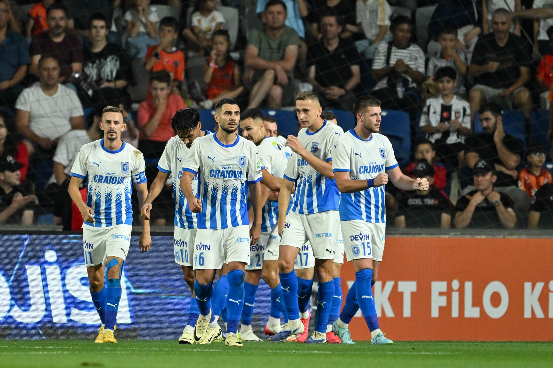 Adversare dificile pentru Universitatea Craiova în faza principală a Conference League. Două echipe au români în lot