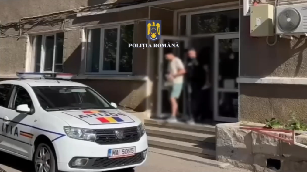 O femeie ar fi fost agresată sexual de un bărbat într-un mall din București. Individul este cercetat sub control judiciar