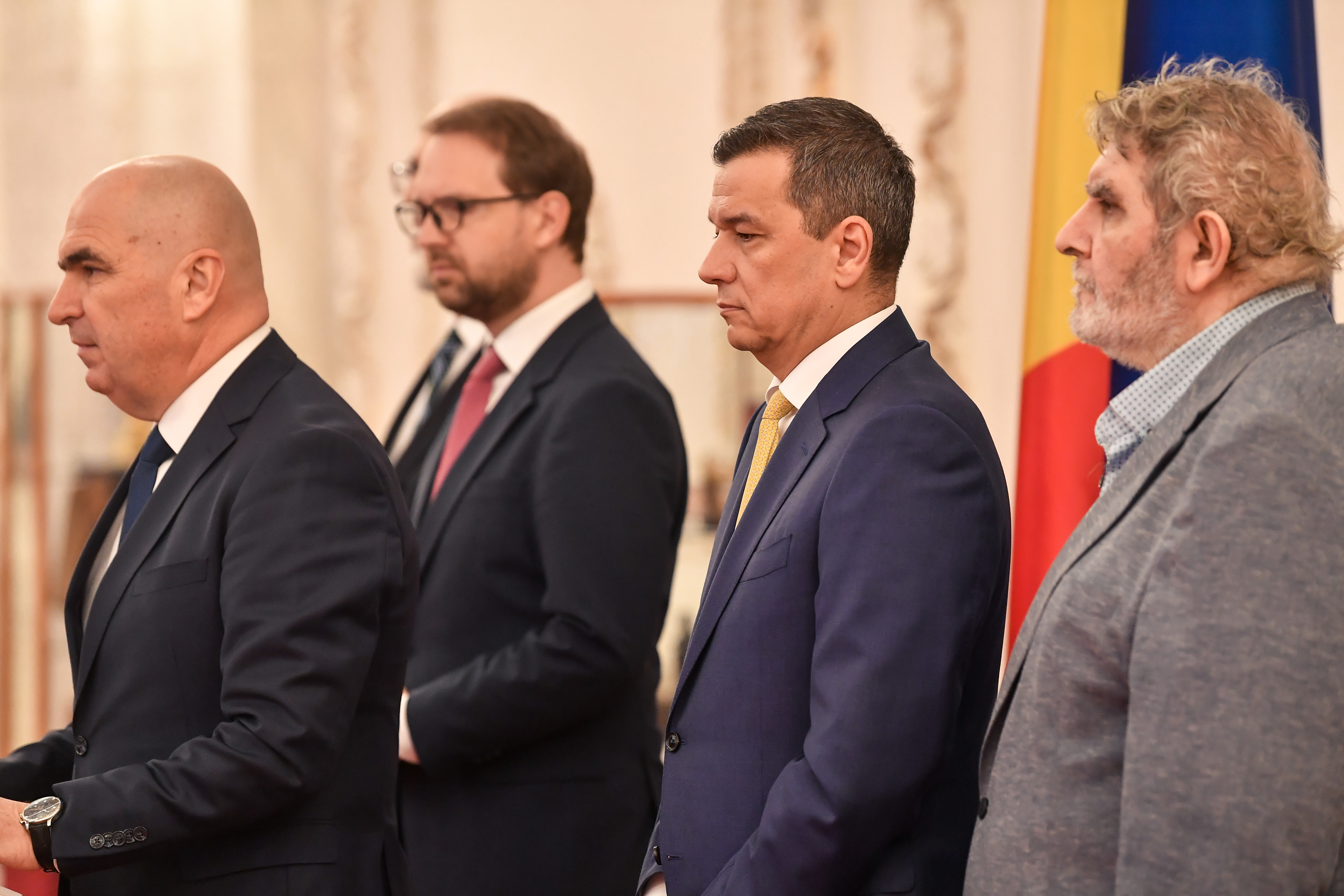 Blocaj în coaliție, din cauza reformei în administrația publică. Surse: Premierul Ilie Bolojan a amenințat ca își dă demisia