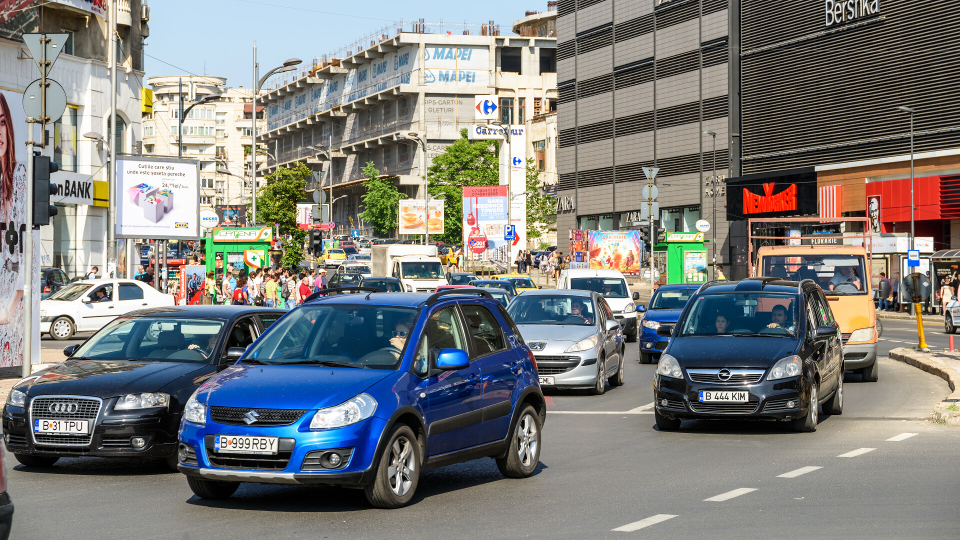 Toamna a adus scumpiri pentru șoferi. Camerele CNAIR verifică noua rovinietă în timp real, iar unele amenzi s-au dublat