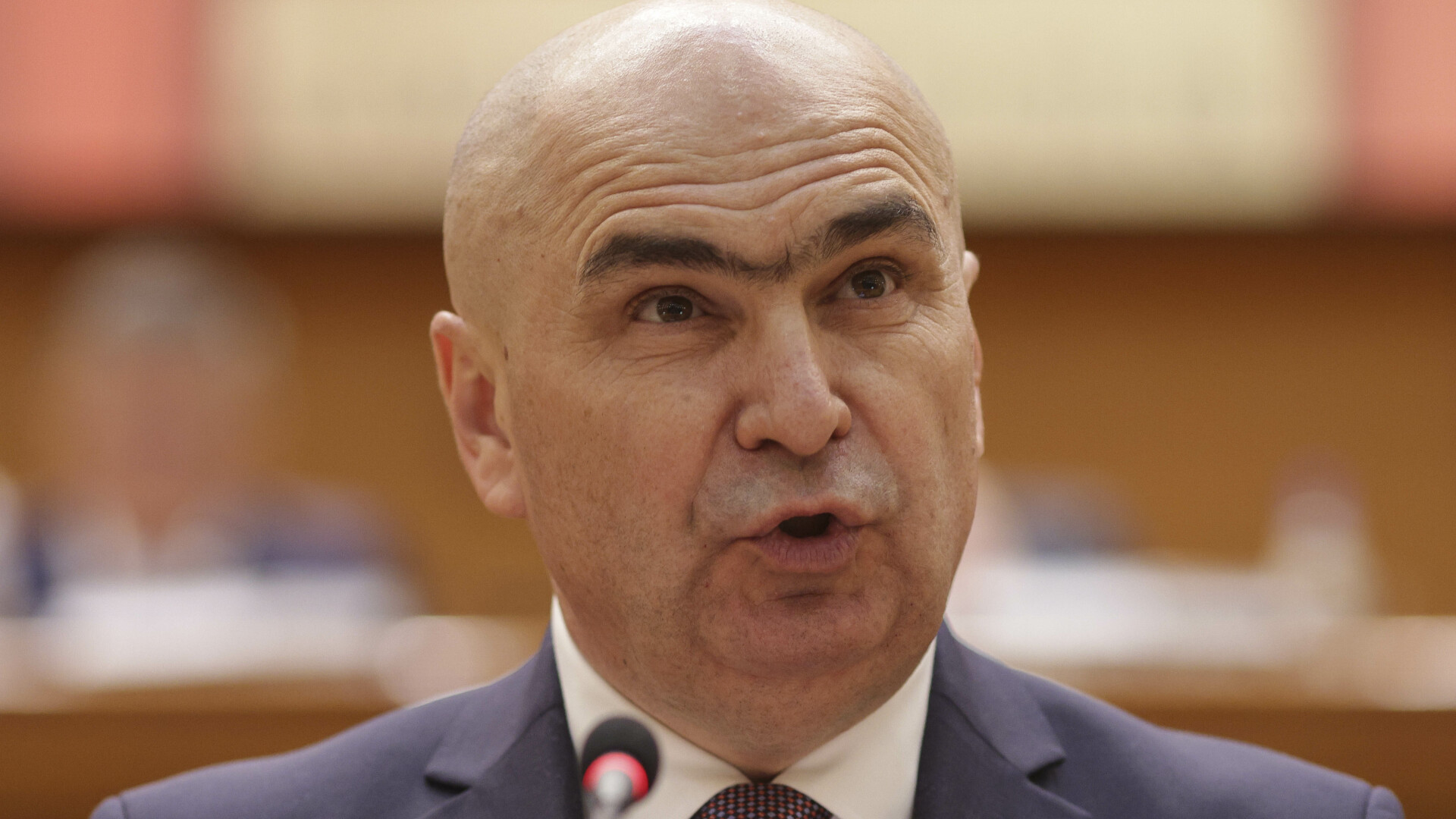 Lista primăriilor cu datorii la CAS și CASS, publicată săptămâna viitoare. Bolojan: „Nu mai avem resurse”