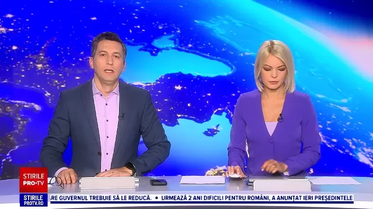 Momente de panică într-un tren pe ruta Mangalia-Craiova. 1.300 de pasageri, evacuați după ce locomotiva a luat foc în mers