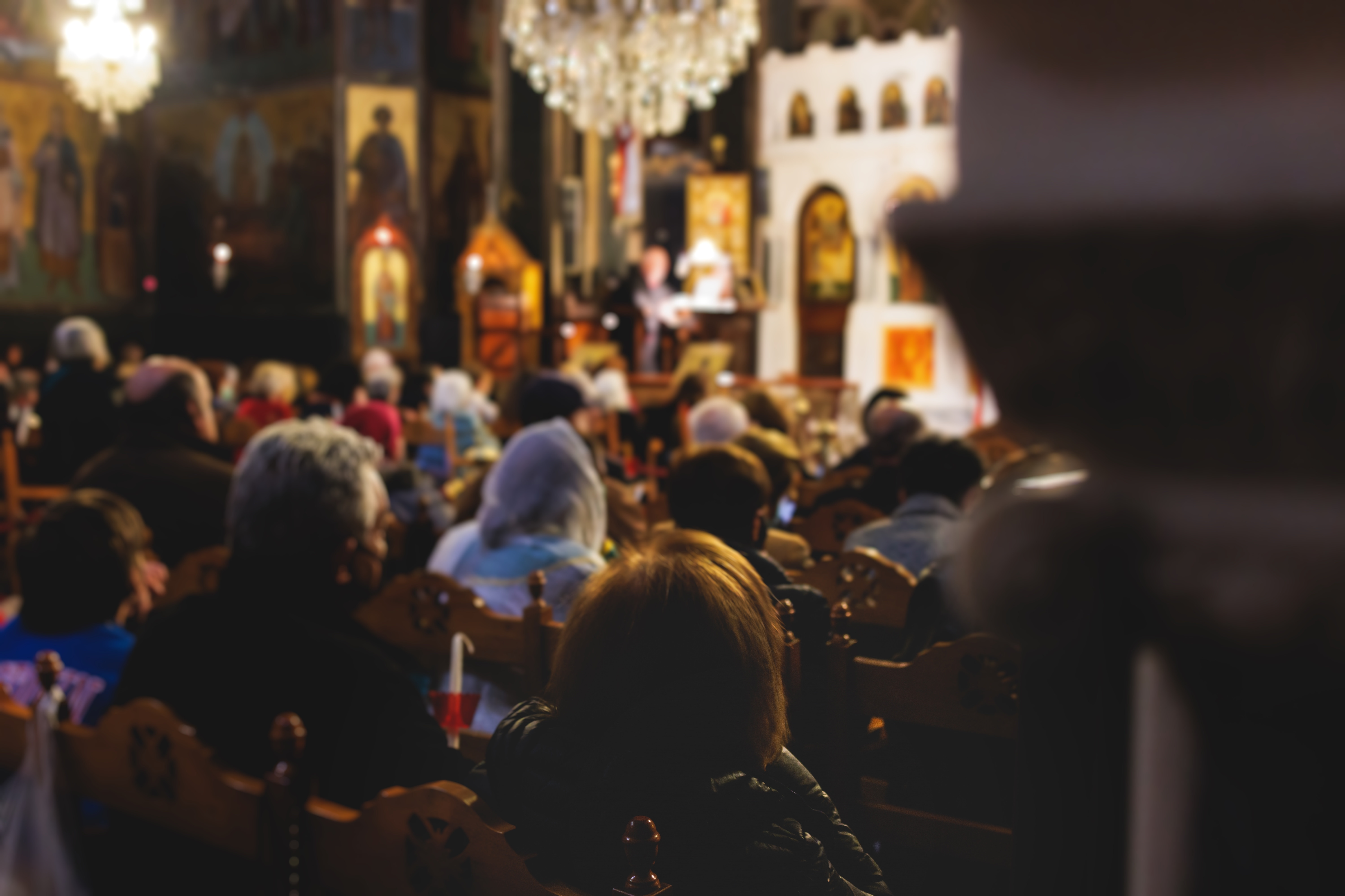 Anul bisericesc 2026. Ce urări se fac și când pică cele mai importante sărbători. Care sunt datele marcate cu cruce roșie