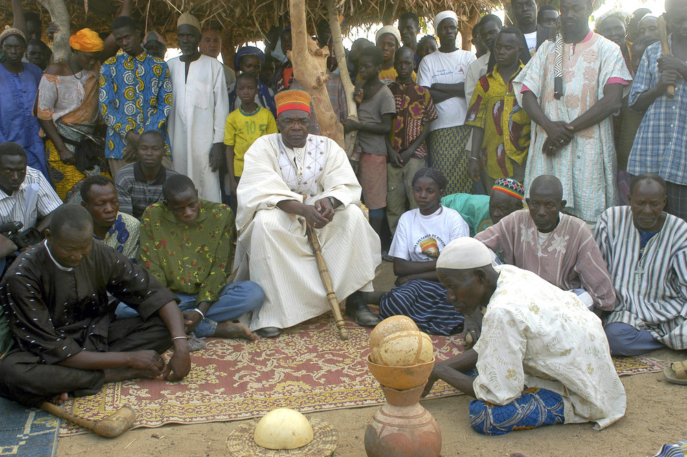 Parlamentul din Burkina Faso a adoptat o lege care interzice homosexualitatea. Câți ani după gratii riscă cei care o încalcă