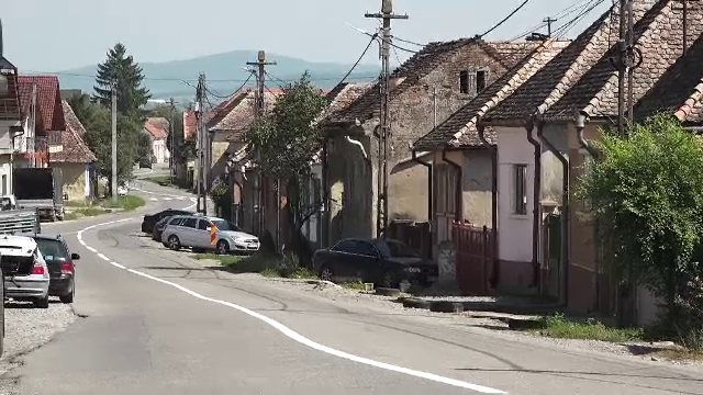 Raport alarmant: Aproximativ 5.500 de locuinţe din România nu au electricitate, ca în urmă cu un secol