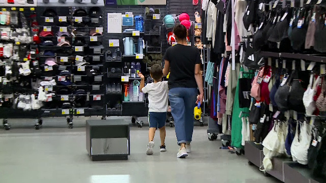 Rectificare bugetară și la părinți, la început de an școlar. Lista minimă de cheltuieli suplimentare