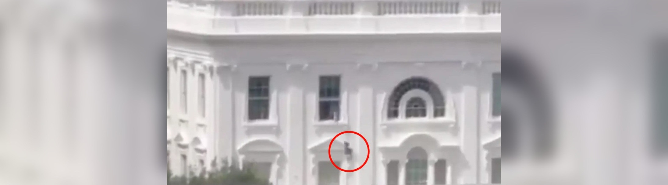 Momentul în care mai multe obiecte „misterioase” au fost aruncate de la o fereastră a Casei Albe. VIDEO