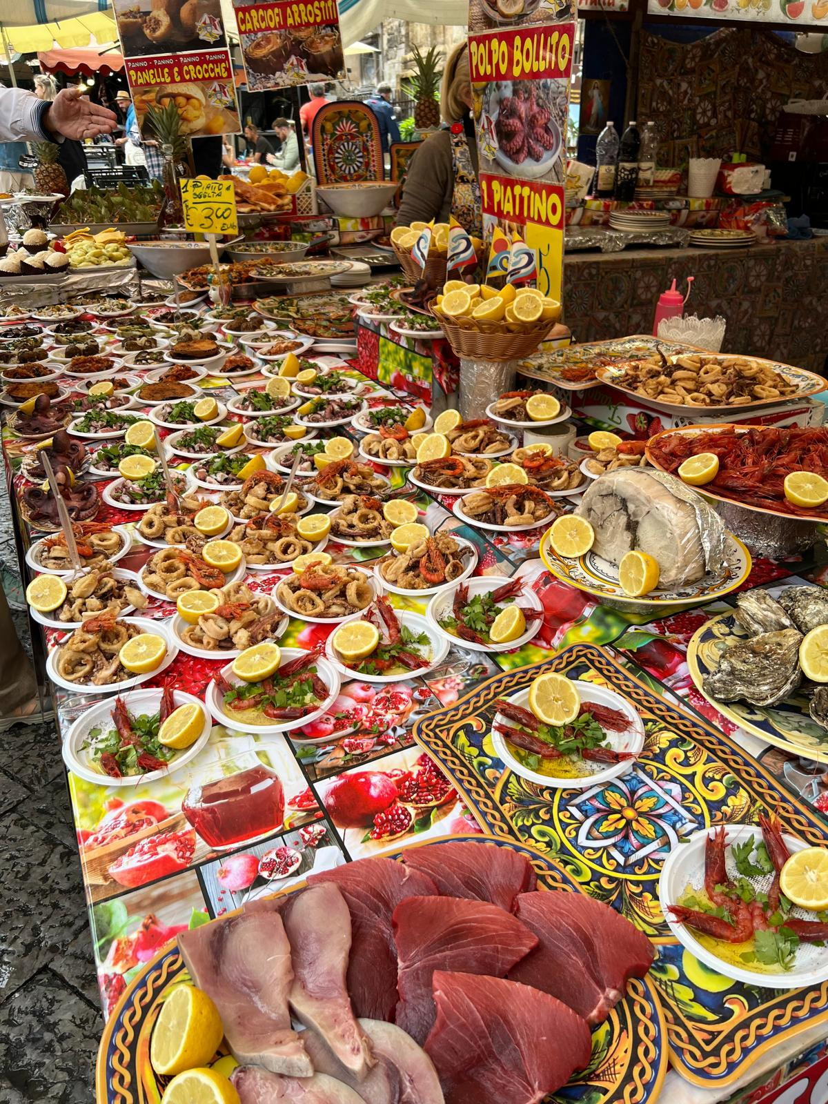 Piețe alimentare &icirc;n aer liber Palermo