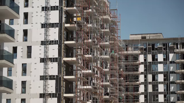 În patru orașe din Româia, apartamentele vechi au fost mai scumpe decât cele noi, în august