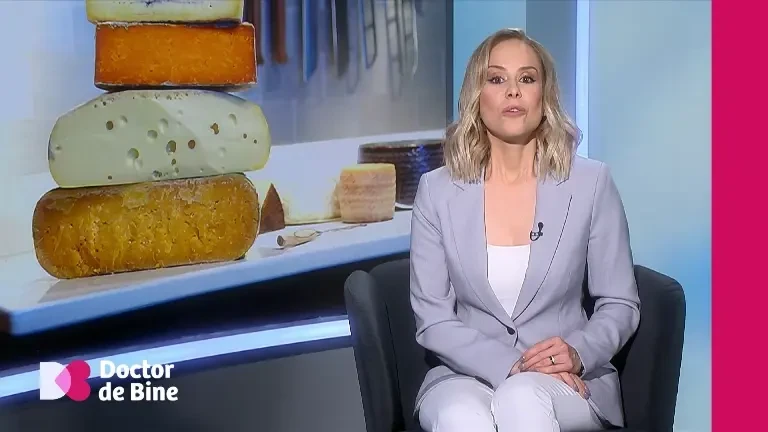 Colesterolul produs de ficat poate fi redus cu statine. Este principalul factor pentru infarct și AVC