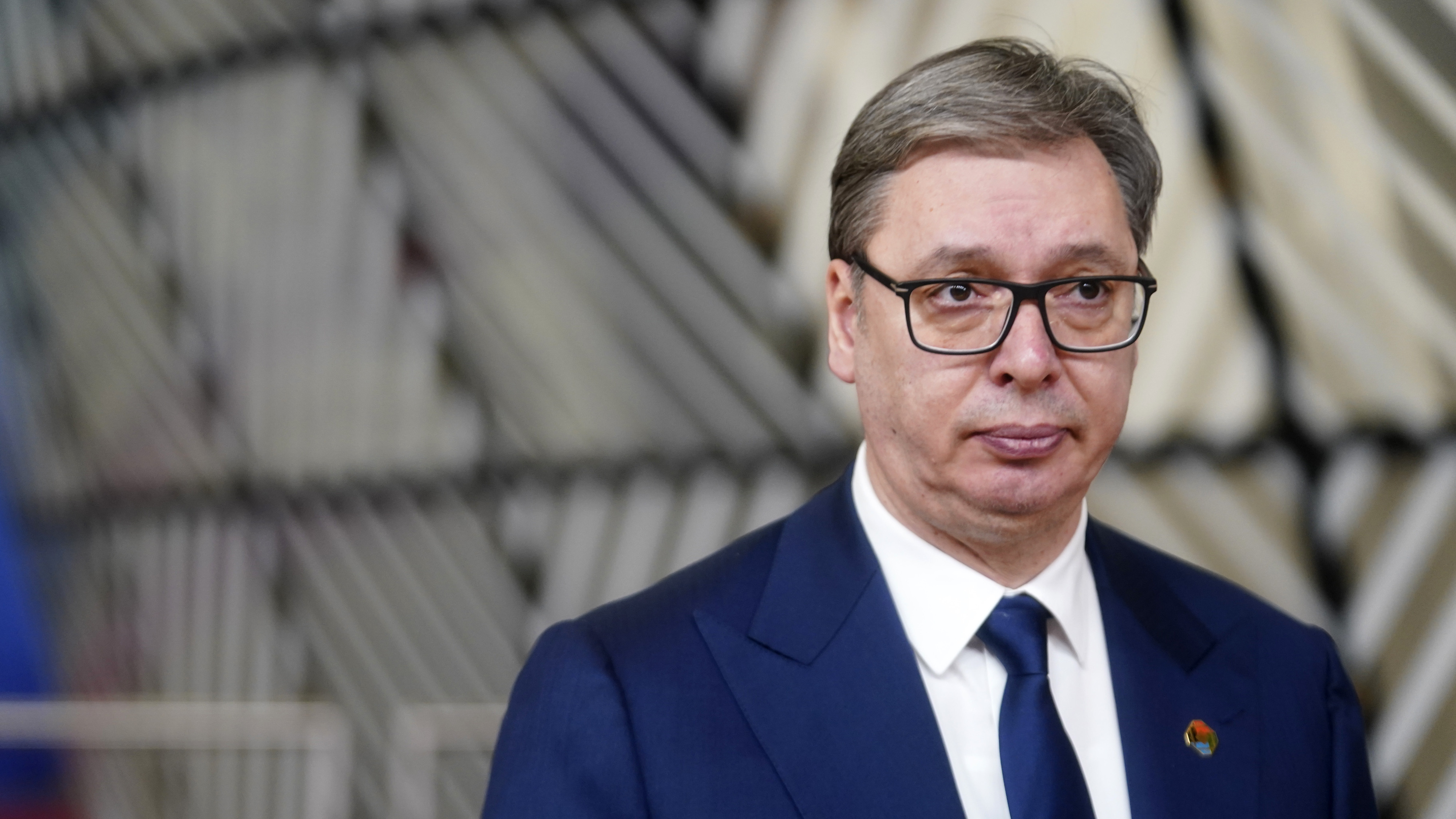 Aleksandar Vucic, contestat în stradă. Mii de manifestanți au cerut alegeri anticipate în Serbia