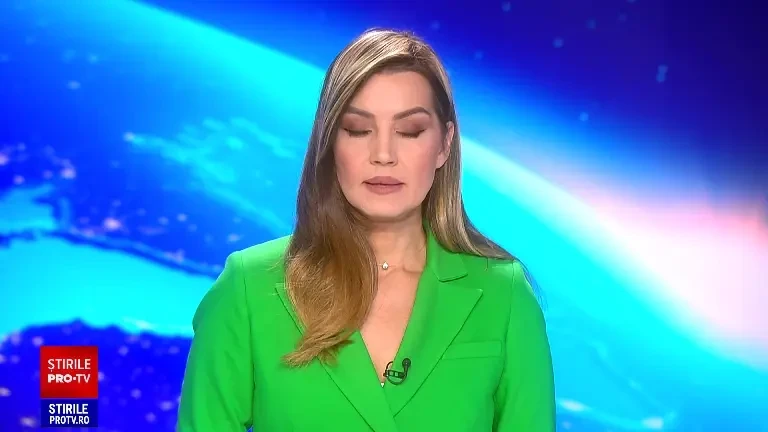 Profesorii protestează în prima zi de școală. Mii de dascăli din toată țara au ajuns la Cotroceni