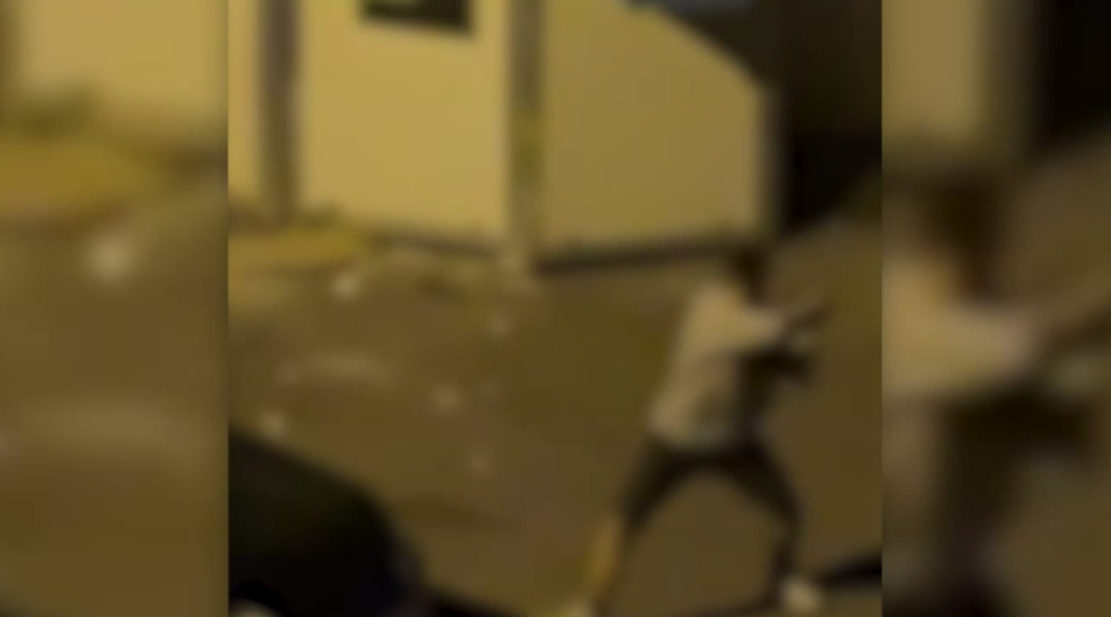 Adolescent de 16 ani din Târgu Mureș, arestat după ce a spart mai multe mașini și a furat un portofel