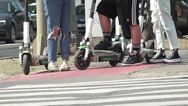 Trotinetele electrice, cauza a sute de accidente în România. Un bărbat din Iași, în comă după o căzătură violentă