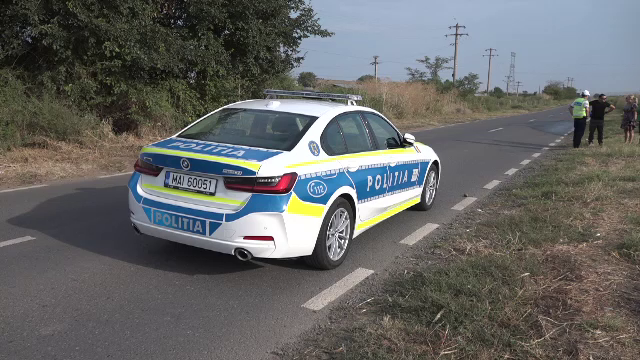 Explicația polițistului care a intrat cu mașina într-o căruță. O femeie a murit și trei persoane au fost rănite