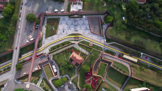 Alba Iulia pregătește cea mai lungă masă din lume. 10.000 de oameni sunt așteptați la un ospăț record