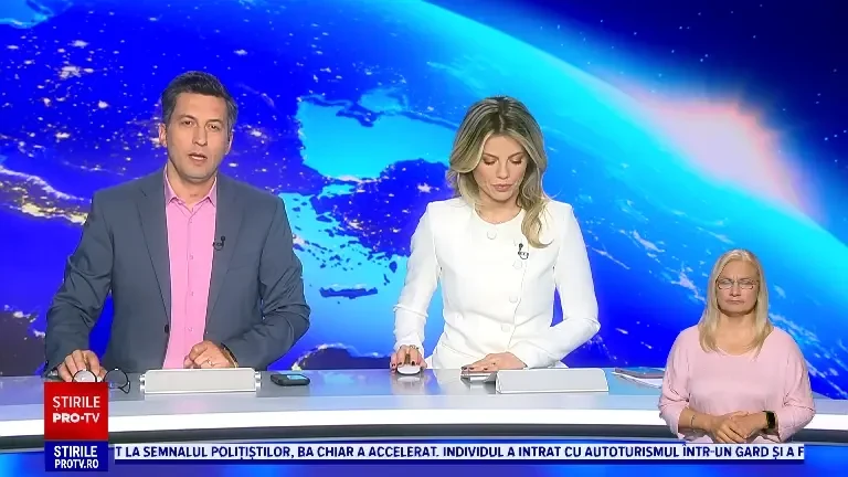 26 de polițiști au fost răniți la protestul lui Tommy Robinson din Londra. 25 de persoane au fost arestate. GALERIE FOTO