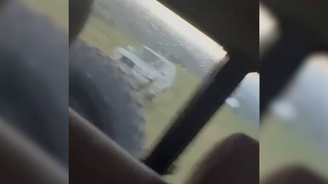 Un administrator de fond de vânătoare din Bistrița a împușcat un bărbat în picior, după ce ar fi fost amenințat de un grup