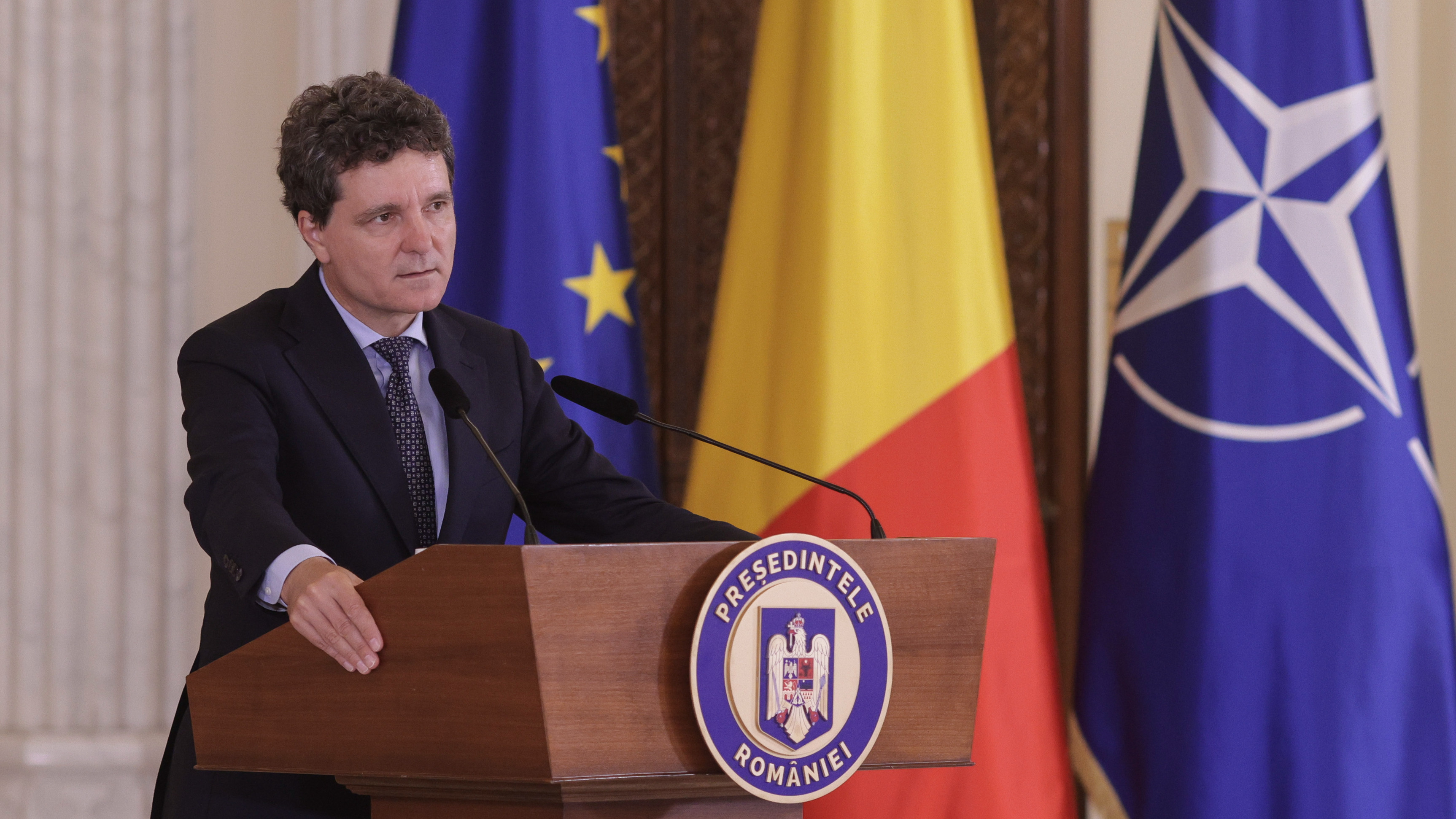 Nicușor Dan își schimbă echipa. Ludovic Orban și Marius Lazurca vor fi numiți consilieri prezidențiali - surse politice