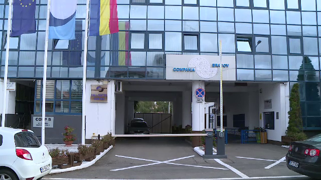 Percheziţii la Compania de Apă Braşov, într-un dosar de mită. Un manager avea salariul 40.000 lei net