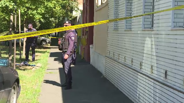 Casa unui tânăr din Timișoara a explodat când a aprins lumina. Cărămizi au căzut pe locuințele vecinilor