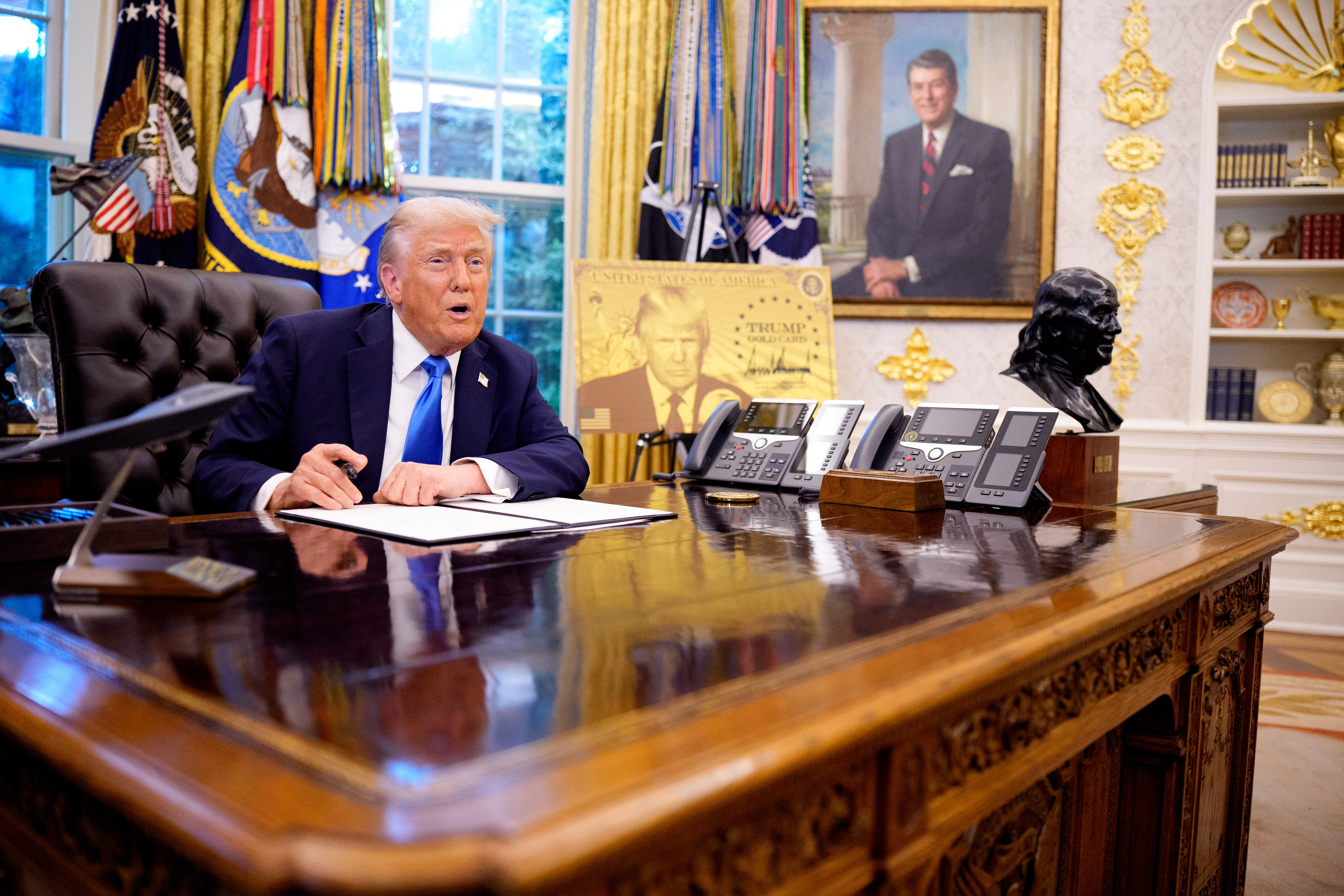 Donald Trump va fi supus unui control medical, după speculațiile privind sănătatea sa