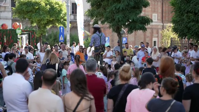 Atmosferă de festival la Zilele Bucureștiului. Punctul culminant va fi raliul internațional cu peste 100 de supermașini