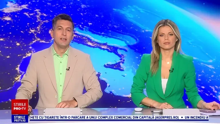 Tradiția meșteșugului merge mai departe în Arcani. Zeci de copii și adulți învață să țese și să toarcă lână