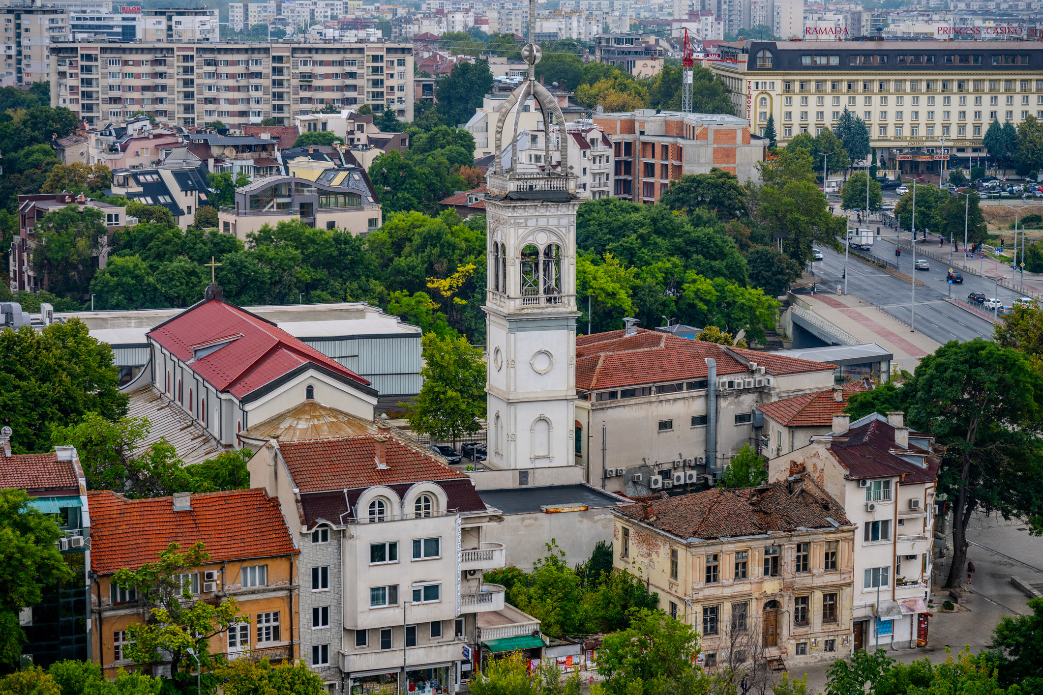 Al doilea cel mai mare oraș din Bulgaria interzice circulația mașinilor mai vechi în centru timp de șapte luni