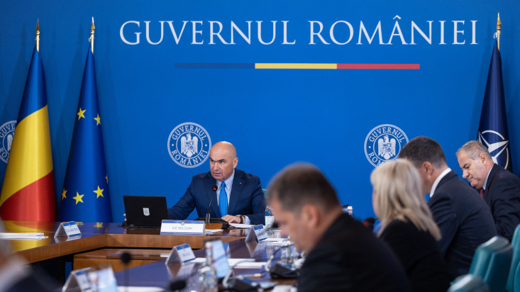 De unde taie guvernul Bolojan la rectificarea bugetară. Ministerele lăsate cu mai puțini bani