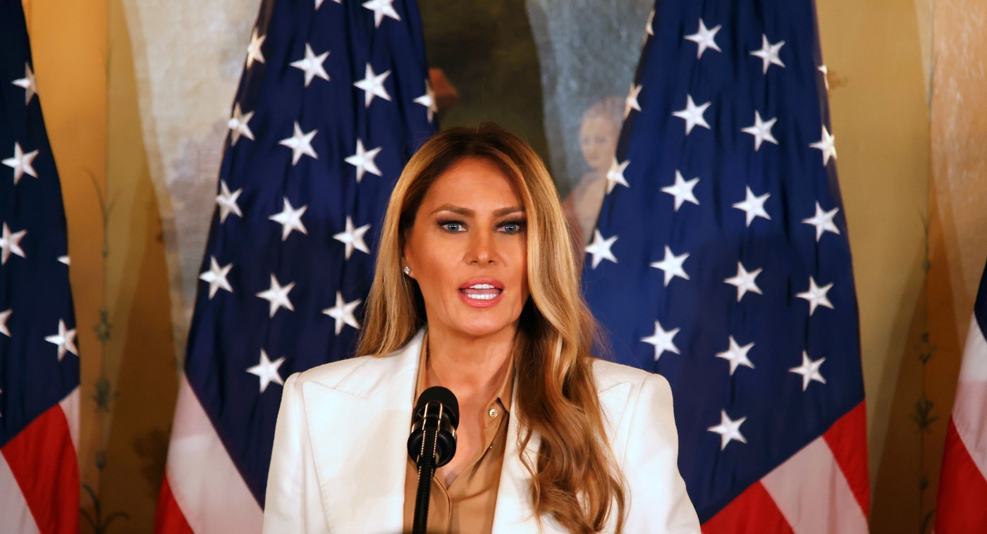 Melania Trump, între eleganță și responsabilitate. Inițiativa globală pe care a lansat-o pentru copii. GALERIE FOTO
