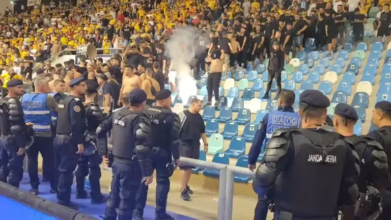 Incidente grave la meciul de futsal România-Ungaria, de la Craiova