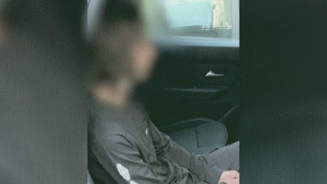 Elevul acuzat că a trimis mesaje de ameninţare la mai multe instituții rămâne în arest. Un judecător a vrut să-l elibereze