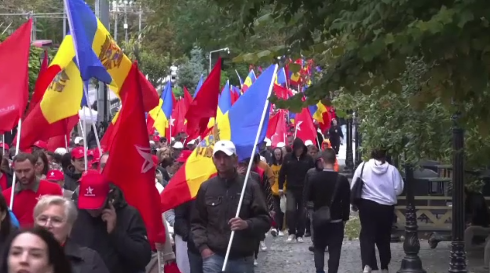 Alegeri în Republica Moldova: Rusia ar fi recrutat preoți ortodocși pentru influențarea votului