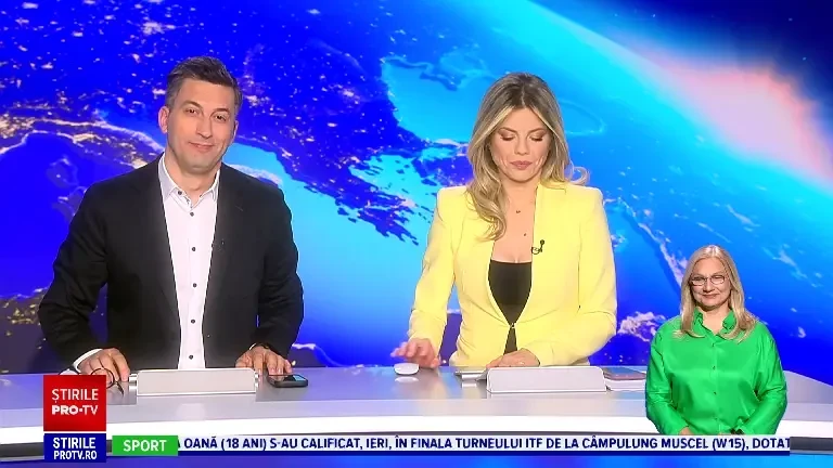 Bătălia prăjiturilor la Băile Herculane. Gospodinele au încântat turiștii