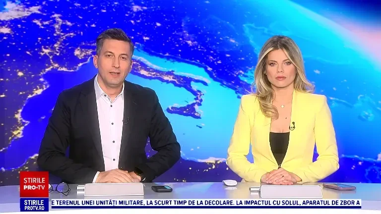 Aventură pe râul Mureș. Pasionați de caiac au străbătut 15 km admirând peisajele