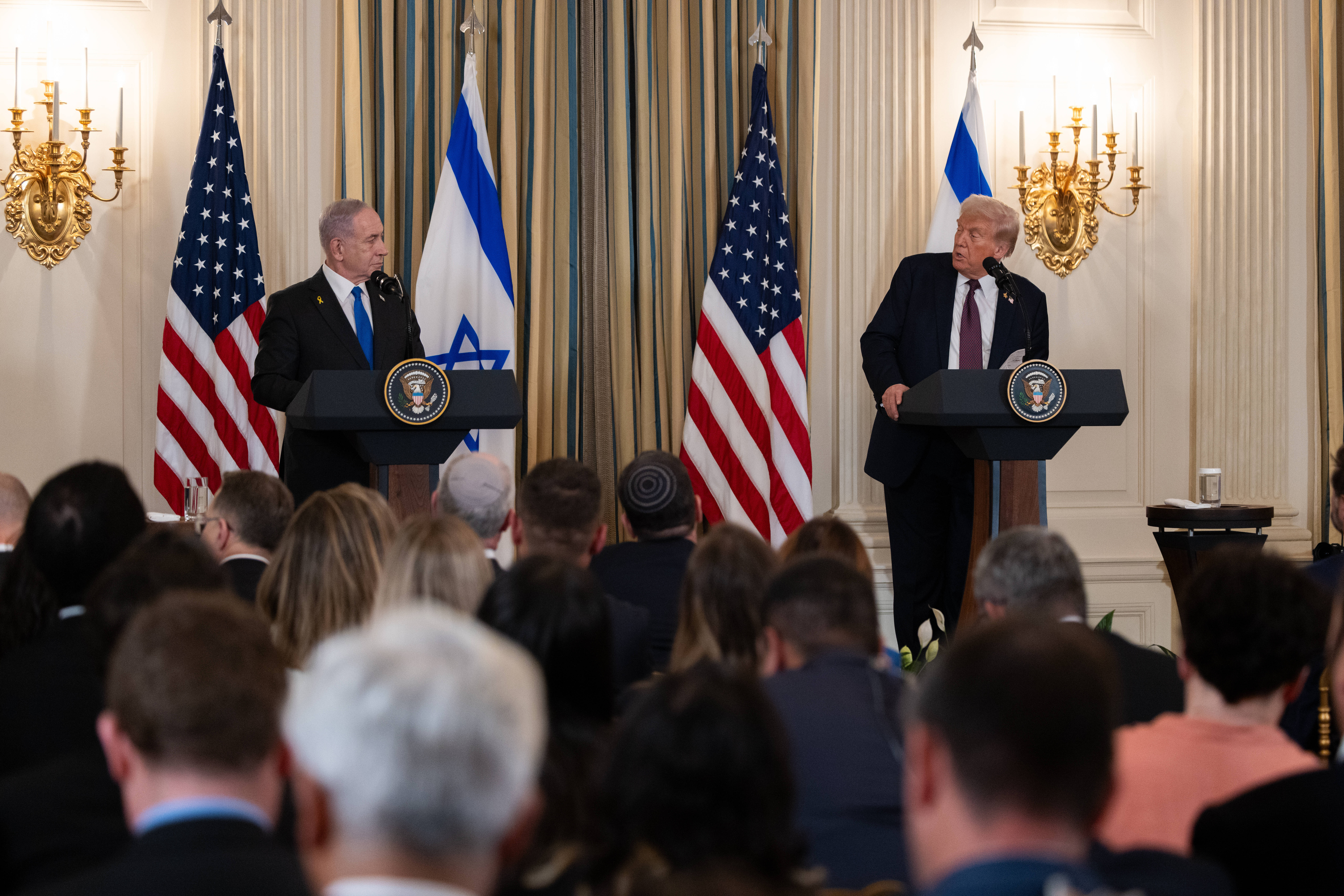 Val de reacții internaționale la planul de pace propus de Donald Trump pentru Gaza. Liderii europeni și arabi salută demersul