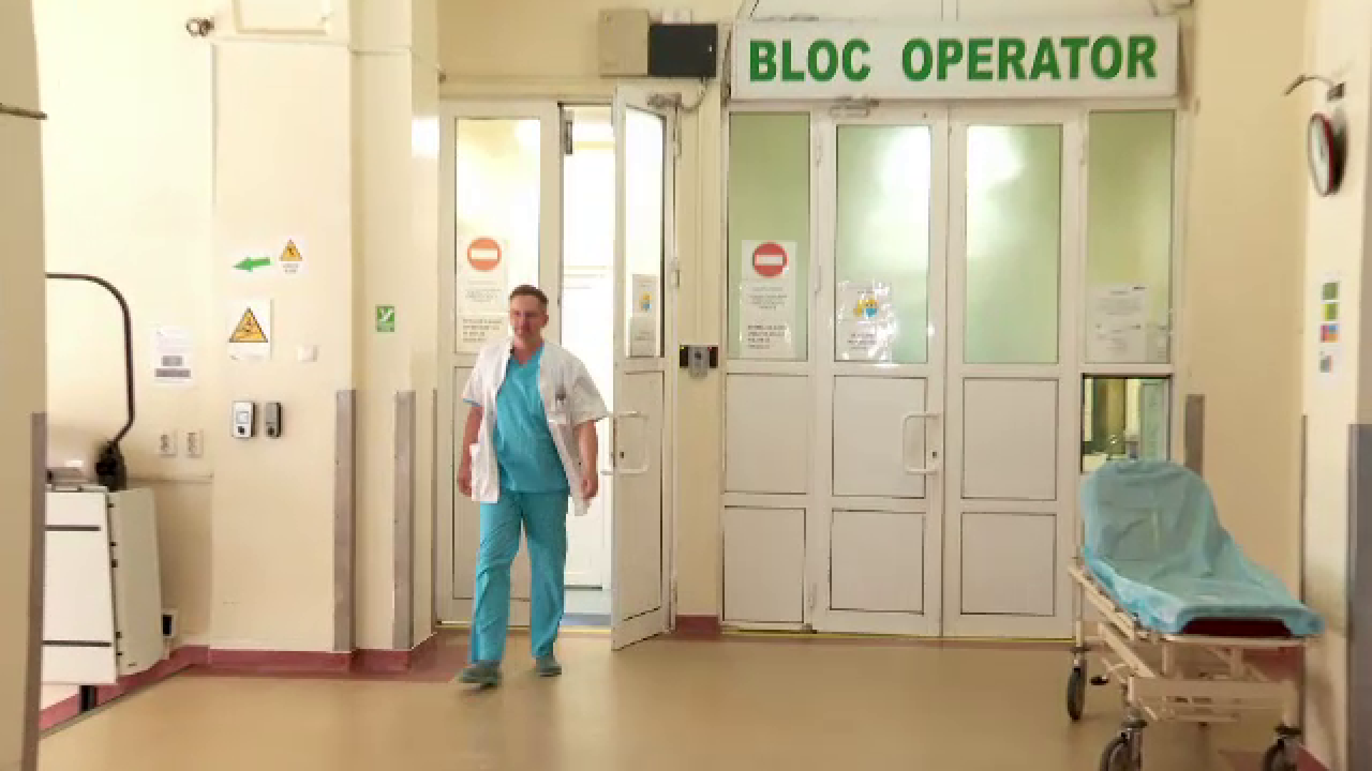 Medicii români nu mai pleacă din țară, mulți se întorc acasă. Spitale care îi șochează pe pacienți prin schimbarea în bine