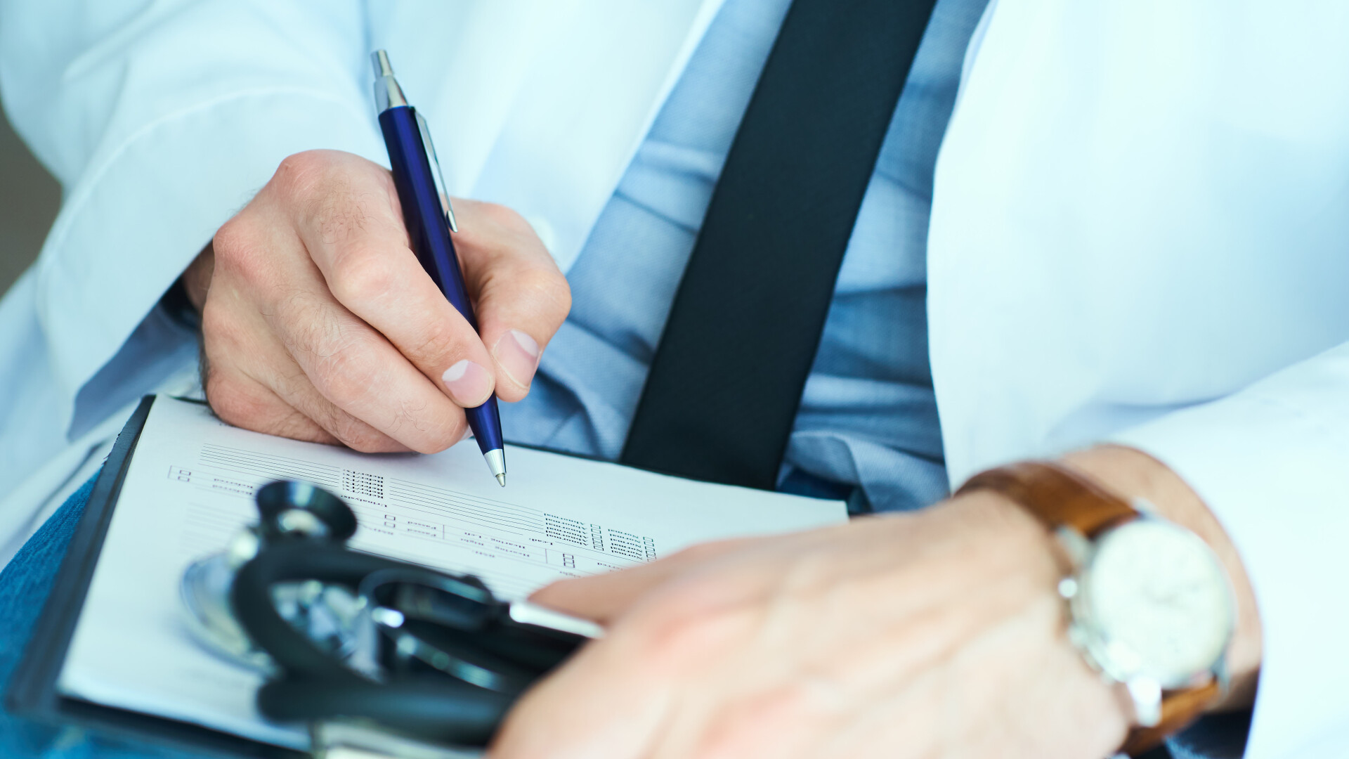 Directorul Spitalului Județean Constanța acuză scutiri abuzive de gărzi. „70% dintre medici nu fac, plus rezidenții”