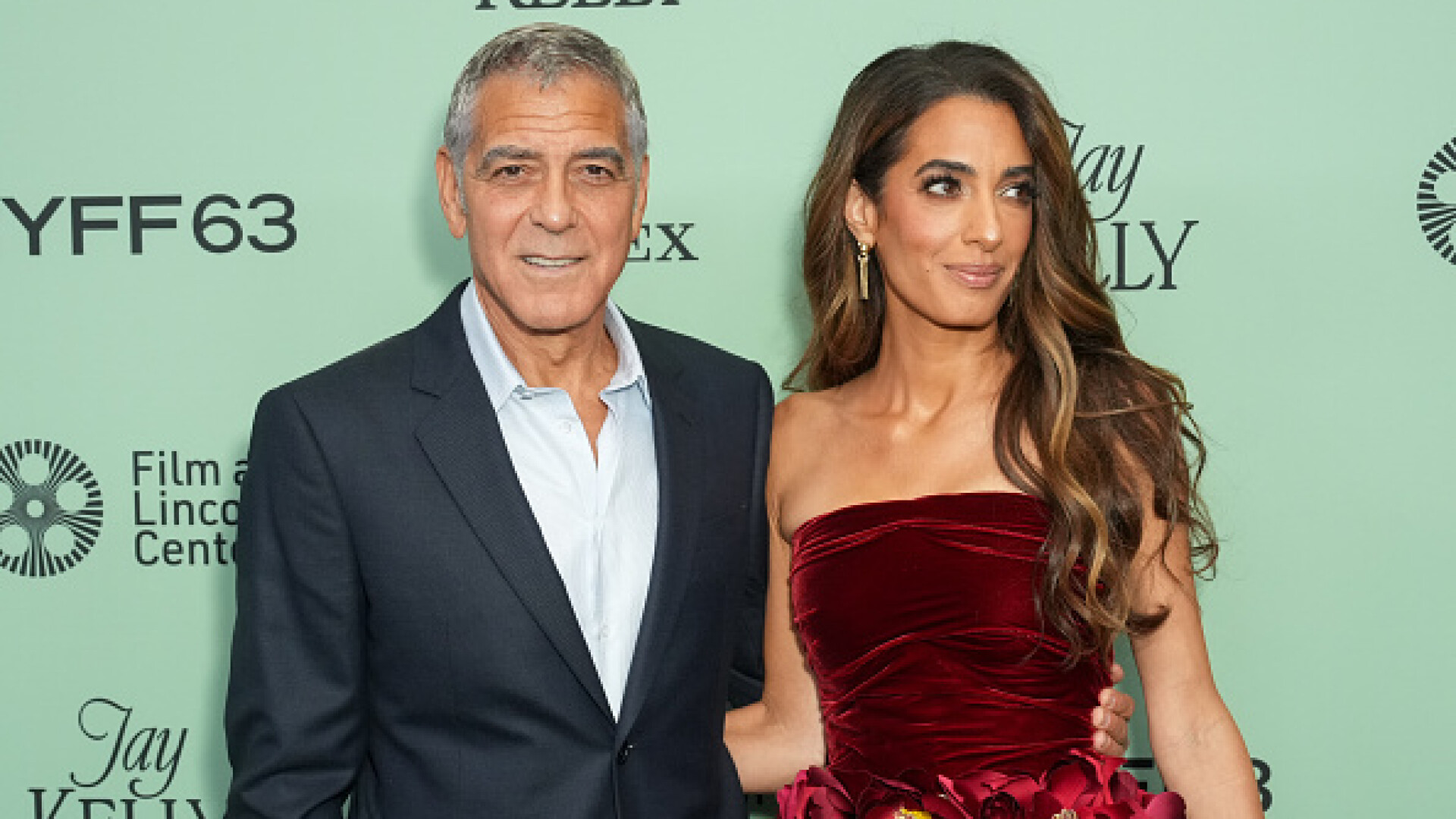 Amal și George Clooney, apariție spectaculoasă la Festivalul de Film de la New York. Cei doi au atras toate privirile. FOTO