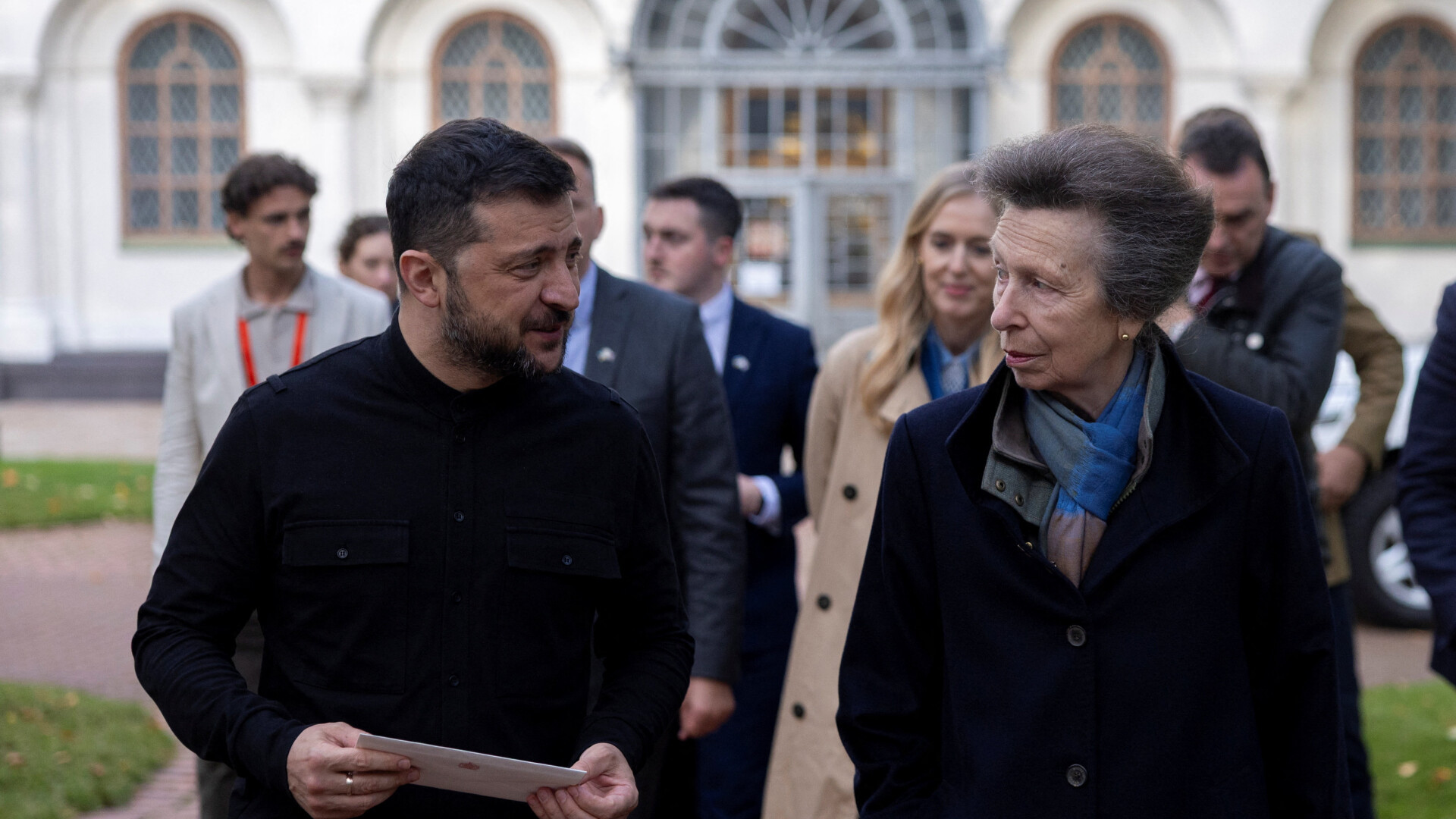 Prințesa Anne, vizită surpriză în Ucraina pentru a atrage atenția asupra traumelor copiilor care trăiesc pe linia frontului