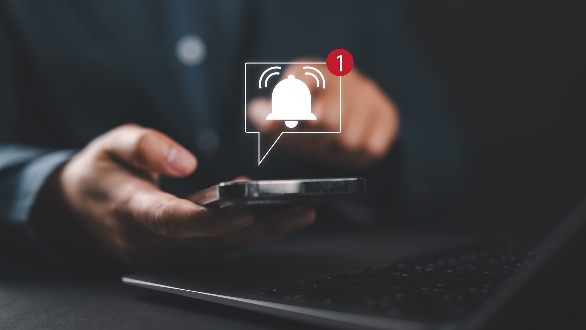 Trăim în Criza Informației, iar asta poate fi copleșitor. 12 sfaturi pentru a supraviețui