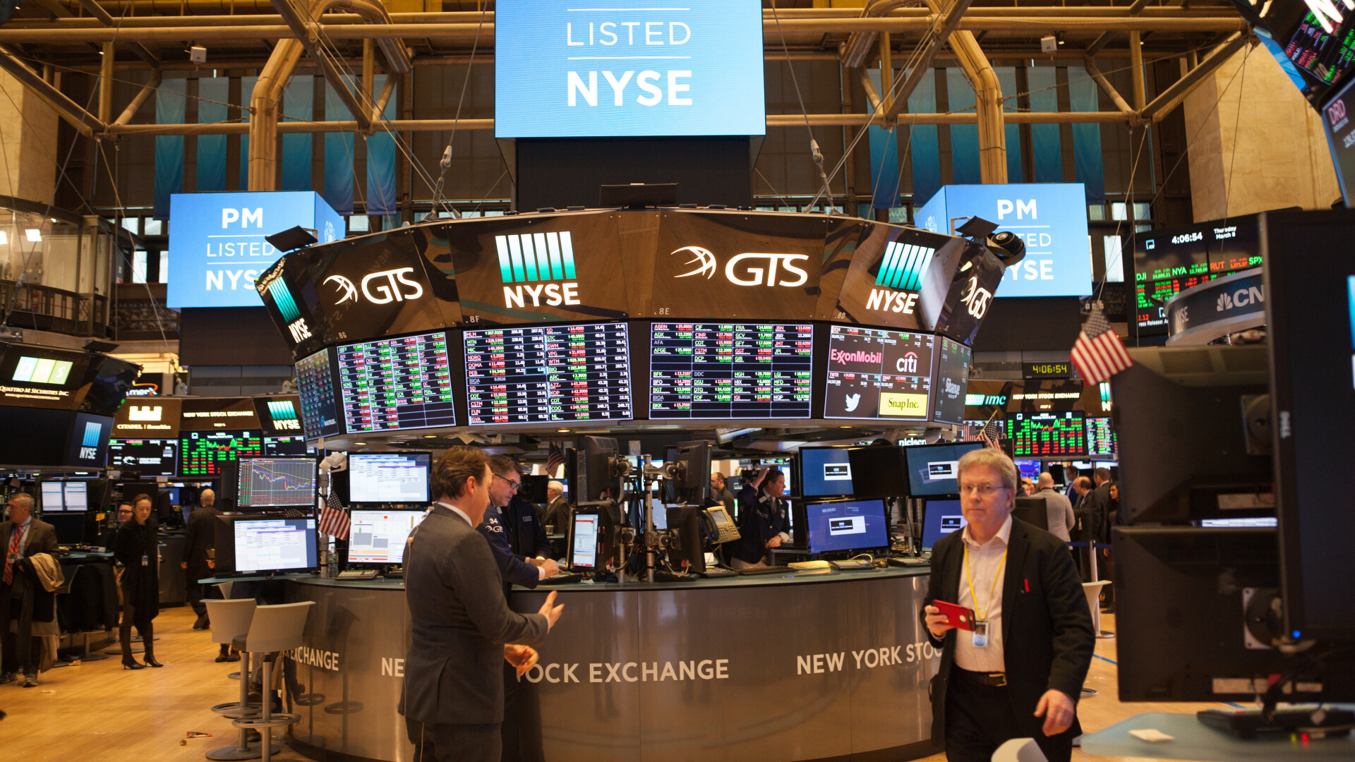 Piețele, precaute după „shutdown-ul” guvernului SUA. Investitorii așteaptă statisticile despre starea economiei