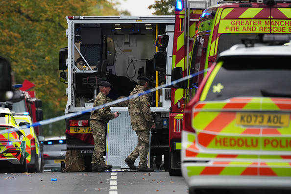 Atacatorul de la sinagoga din Manchester, care a fost ucis de poliție, era eliberat pe cauțiune pentru viol