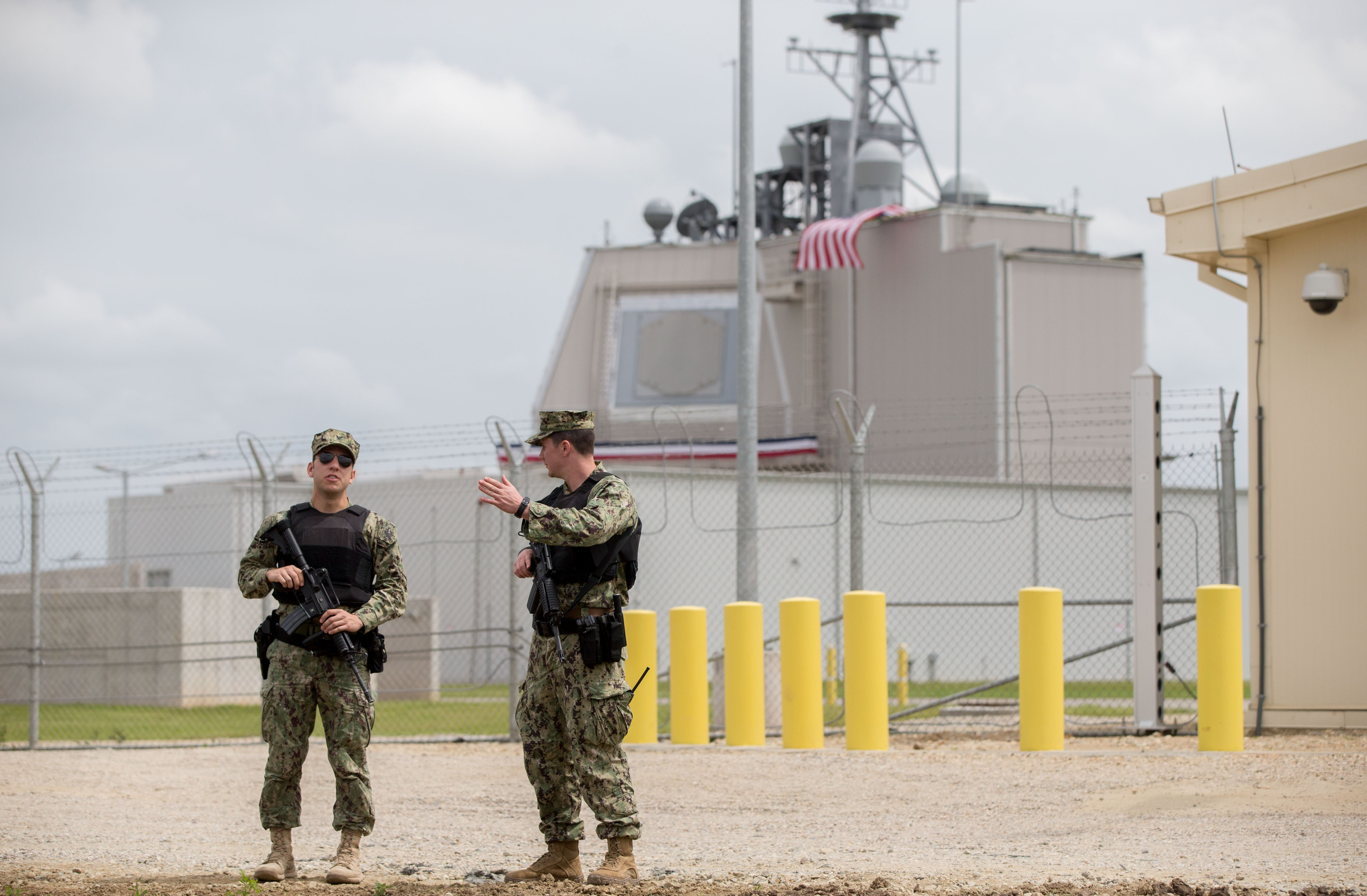 Alertă la o bază militară americană: Mai multe persoane spitalizate după deschiderea unui pachet cu pulbere necunoscută