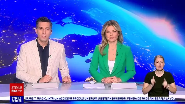 O doctoriță de 70 de ani și fratele ei au murit după ce femeia a pierdut controlul volanului pe carosabil umed, în Bihor