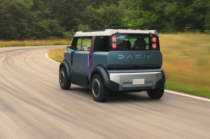 Dacia a prezentat o nouă mașină cu care ar putea da lovitura. Cum arată „Hipster”. GALERIE FOTO