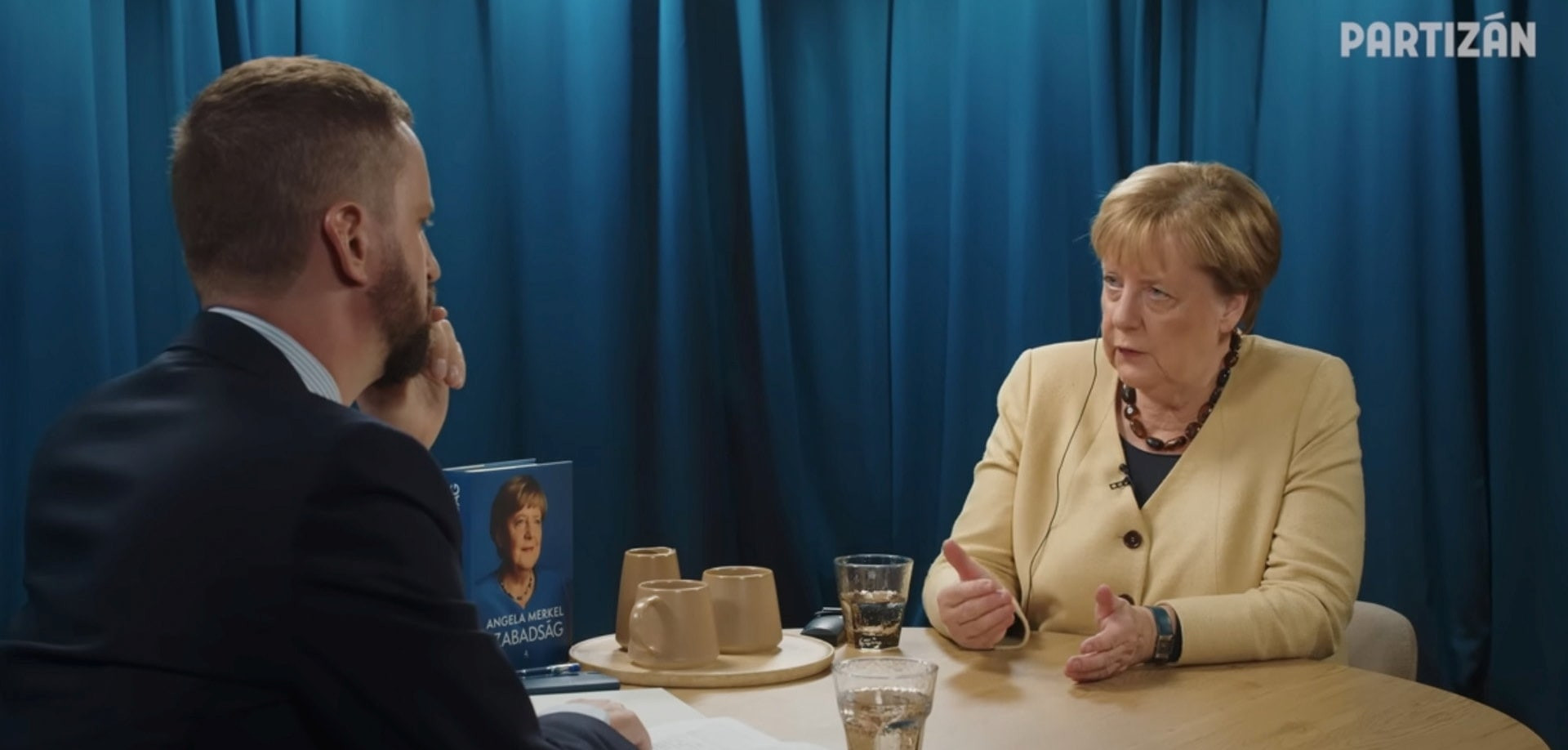 Merkel dă vina pe Polonia și statele baltice pentru războiul din Ucraina. „Nu au susținut ideea, apoi a început agresiunea”