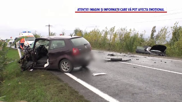 Accident grav în Dâmbovița. Un tânăr a ajuns la spital după ce a lovit cu mașina alte două autoturisme